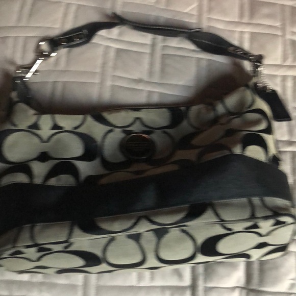 Coach - Picture 1 of 3